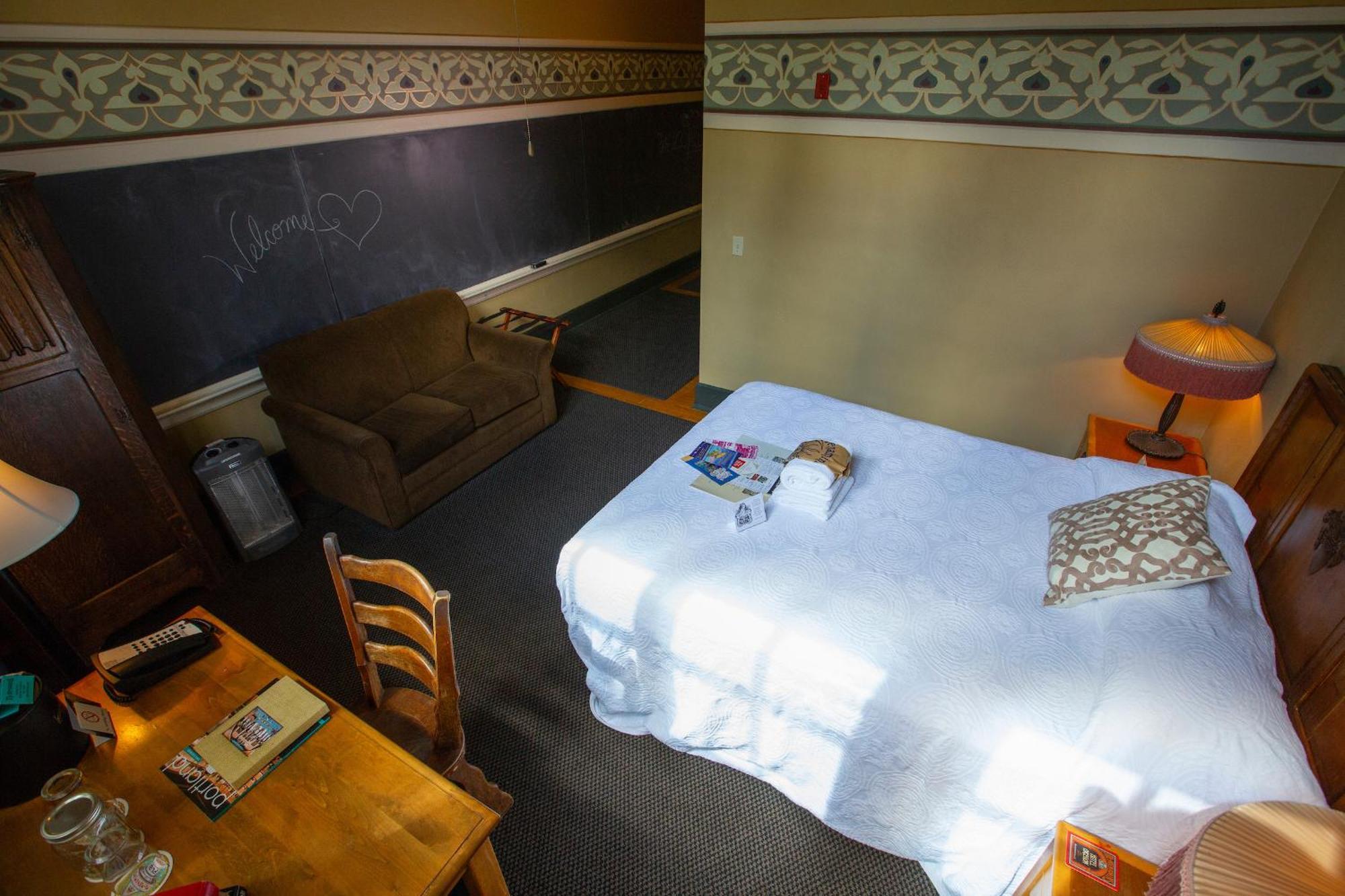 Mcmenamins Kennedy School Hotell Portland Eksteriør bilde