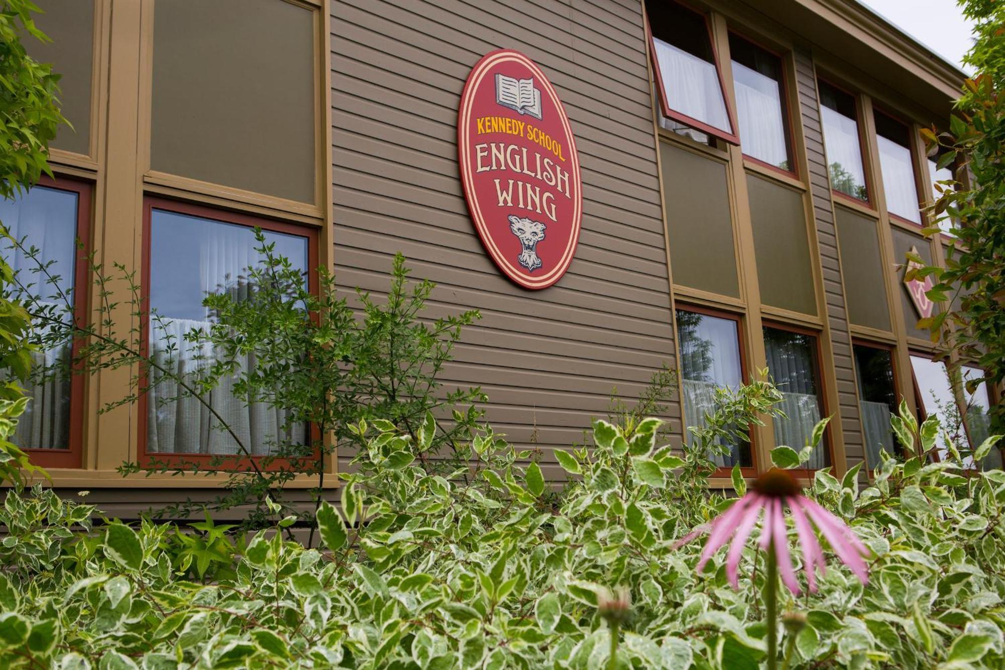 Mcmenamins Kennedy School Hotell Portland Eksteriør bilde