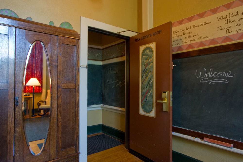 Mcmenamins Kennedy School Hotell Portland Eksteriør bilde