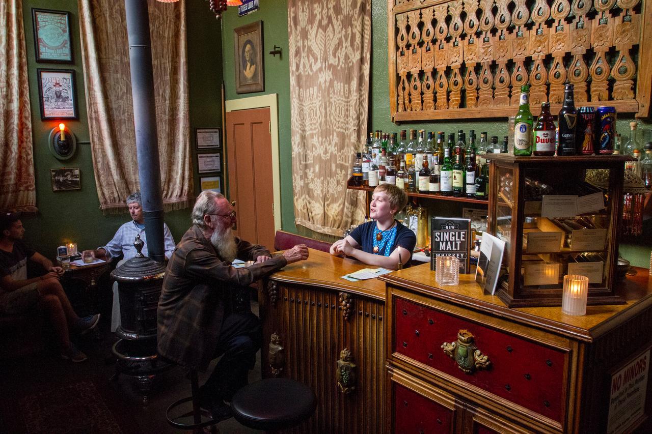 Mcmenamins Kennedy School Hotell Portland Eksteriør bilde